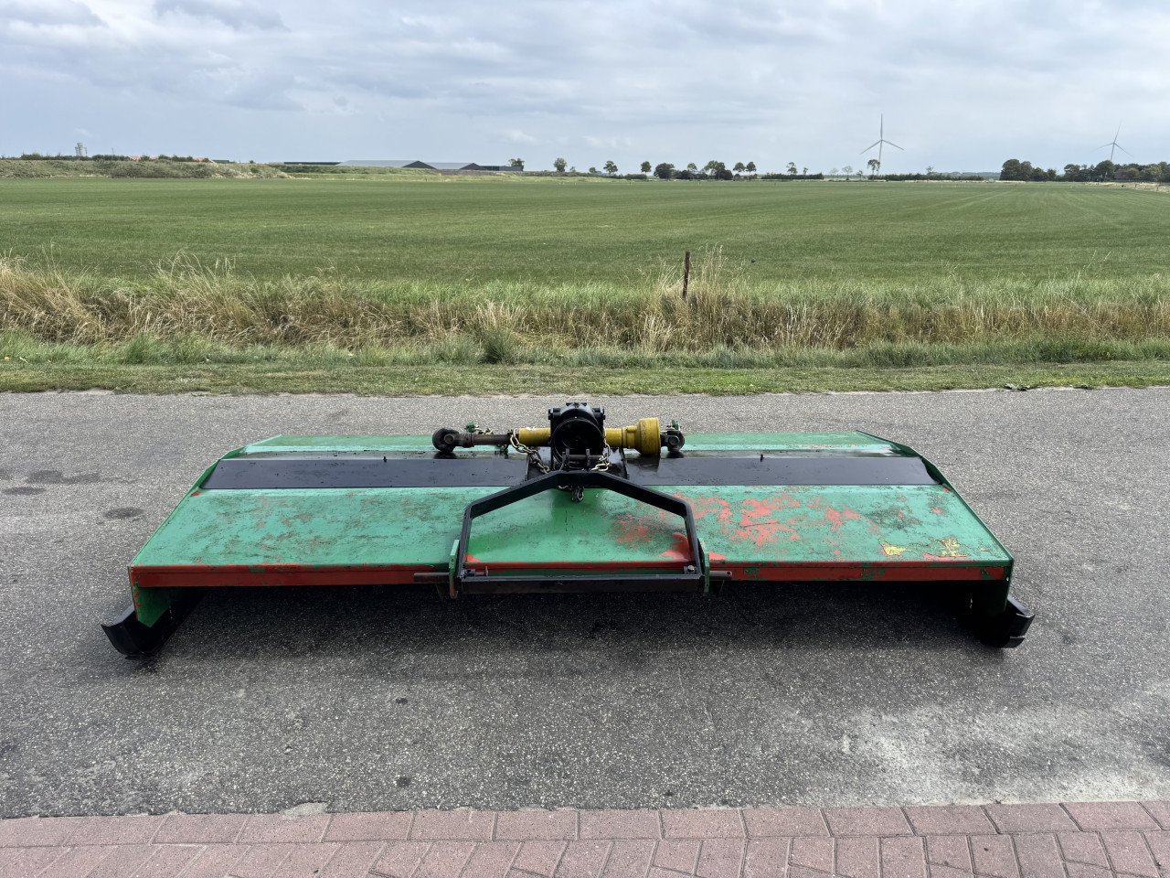 Weidebloter 275