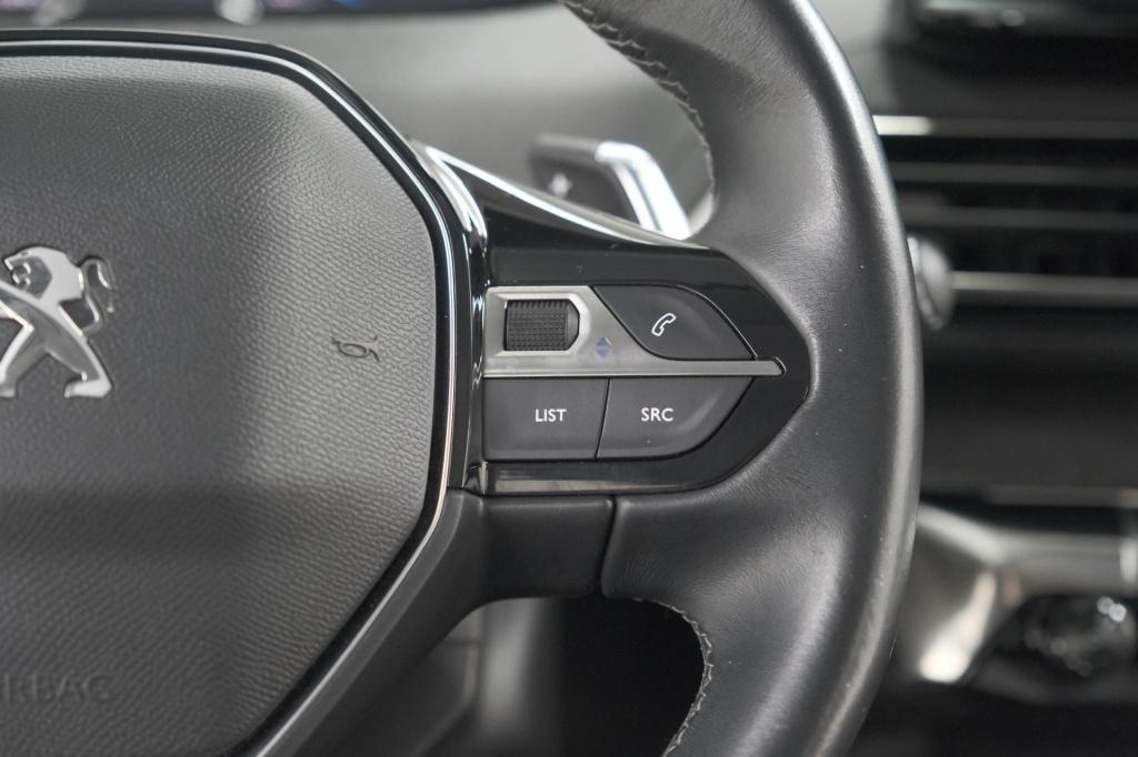 Peugeot 3008 puretech 130 eat8 allure | camera | adaptieve cruise control |