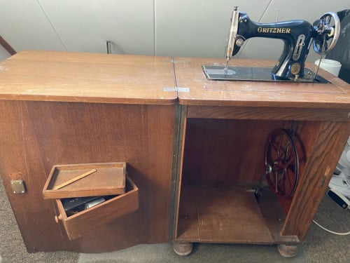 Te koop Gritzner trapnaaimachine