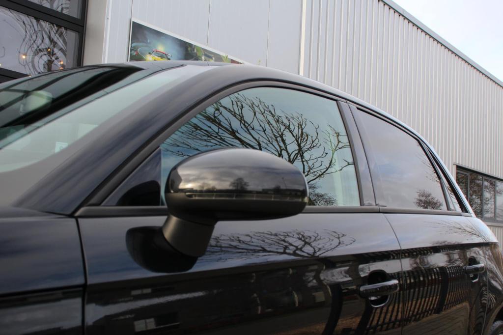 Audi A1 Sportback 1.4 tfsi s-line - stoelverwarming - parkeersensoren - 17 