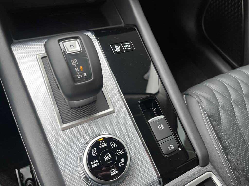 Mitsubishi Outlander 2.4 phev instyle