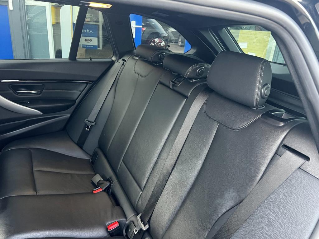 BMW 3-serie touring bmw 320i touring m sport automaat | pano | acc | leder 