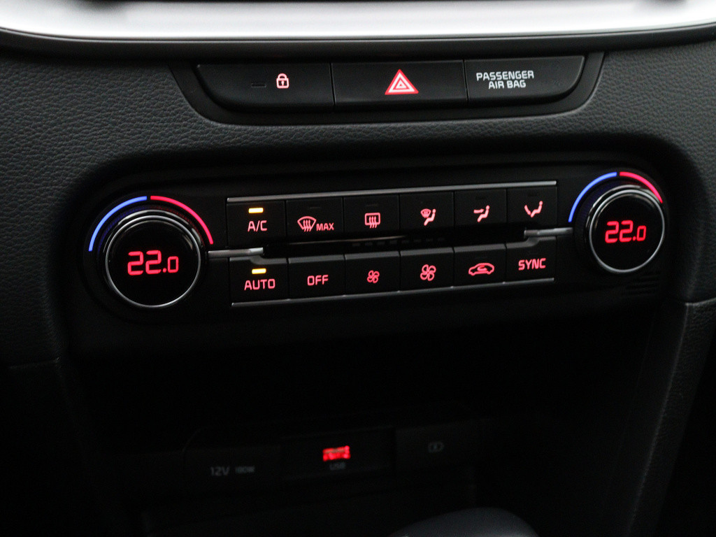 Kia Xceed 1.5 t-gdi mhev dynamicline limited | navigatie | achteruitrijcame
