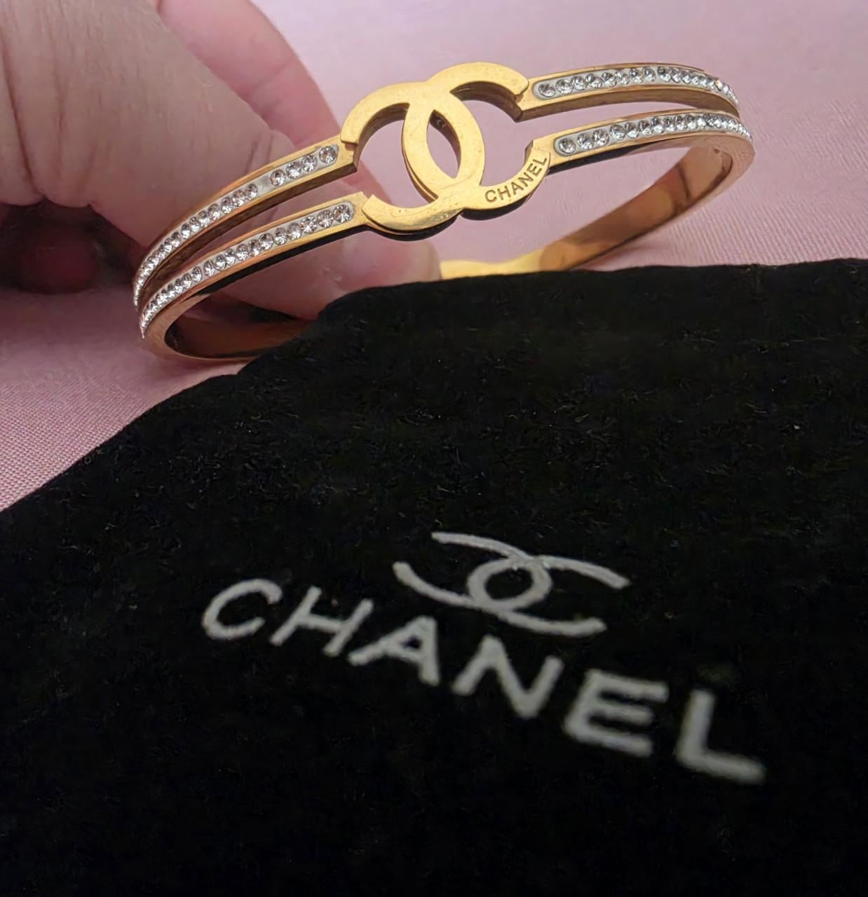 Chanel armband
