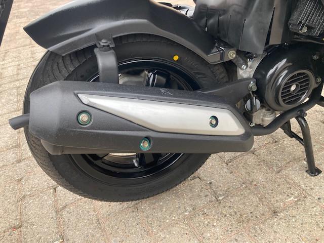 ZEER MOOIE SYM ORBIT II 4 TAKT SNOR SCOOTER EURO4 BOUWJAAR 2021