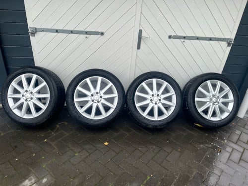 Winterset mercedes Ml of R klasse