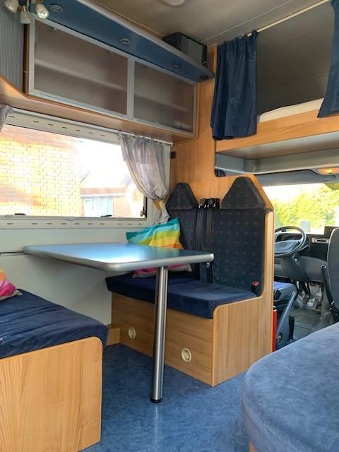 Camper