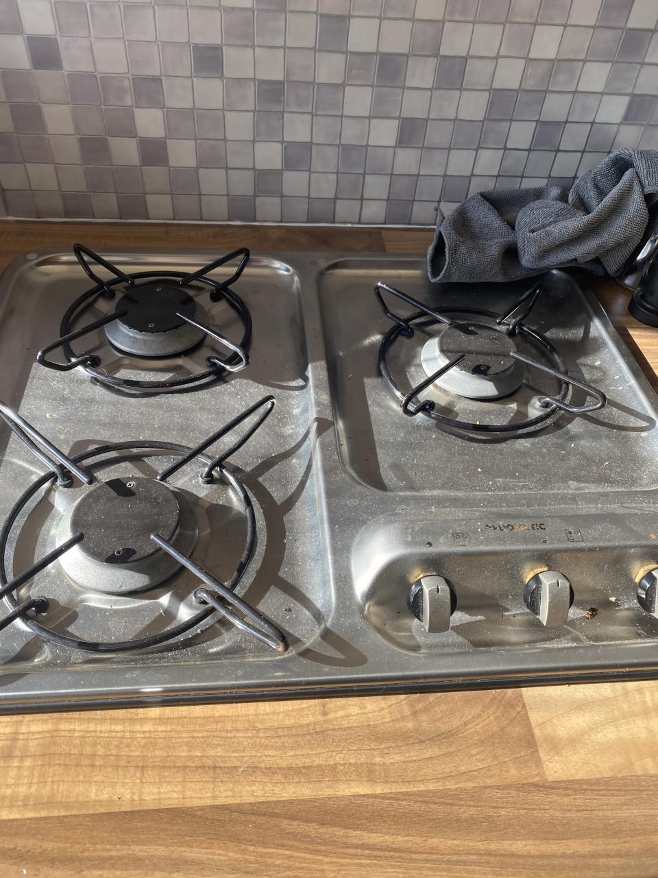 Iveco Camper Vrachtwagen 7,5 ton met 50CC scooter