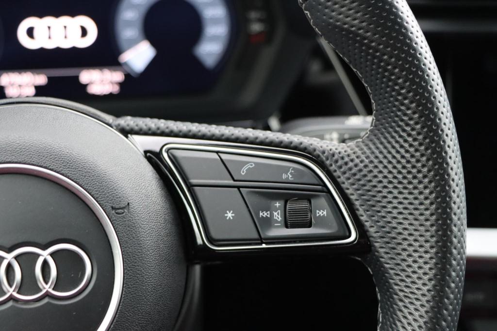 Audi A3 limousine 35 tfsi s edition 150pk