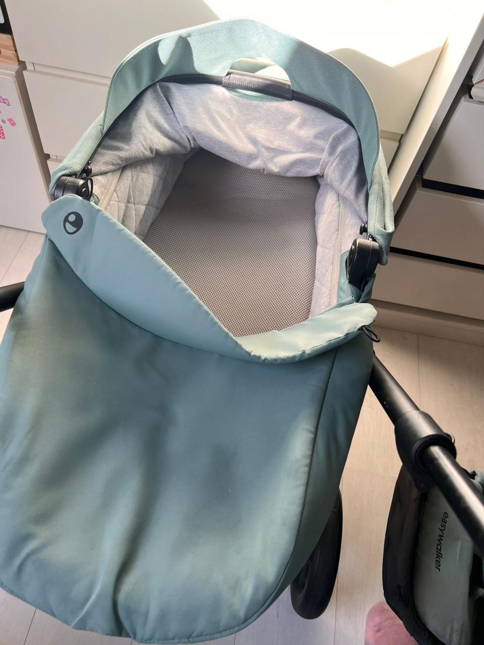 Kinderwagen Easey walker hearvey 2