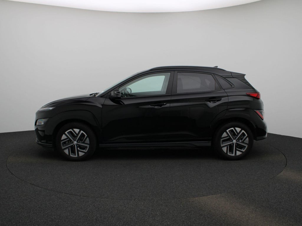 Hyundai Kona ev fashion 39 kwh