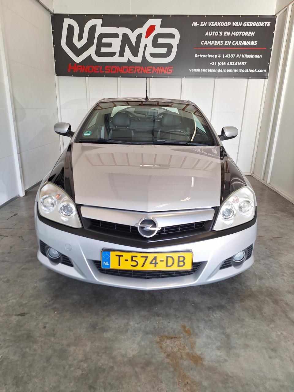 Te koop Opel Tigra TwinTop 1.4 16v Sport!!!