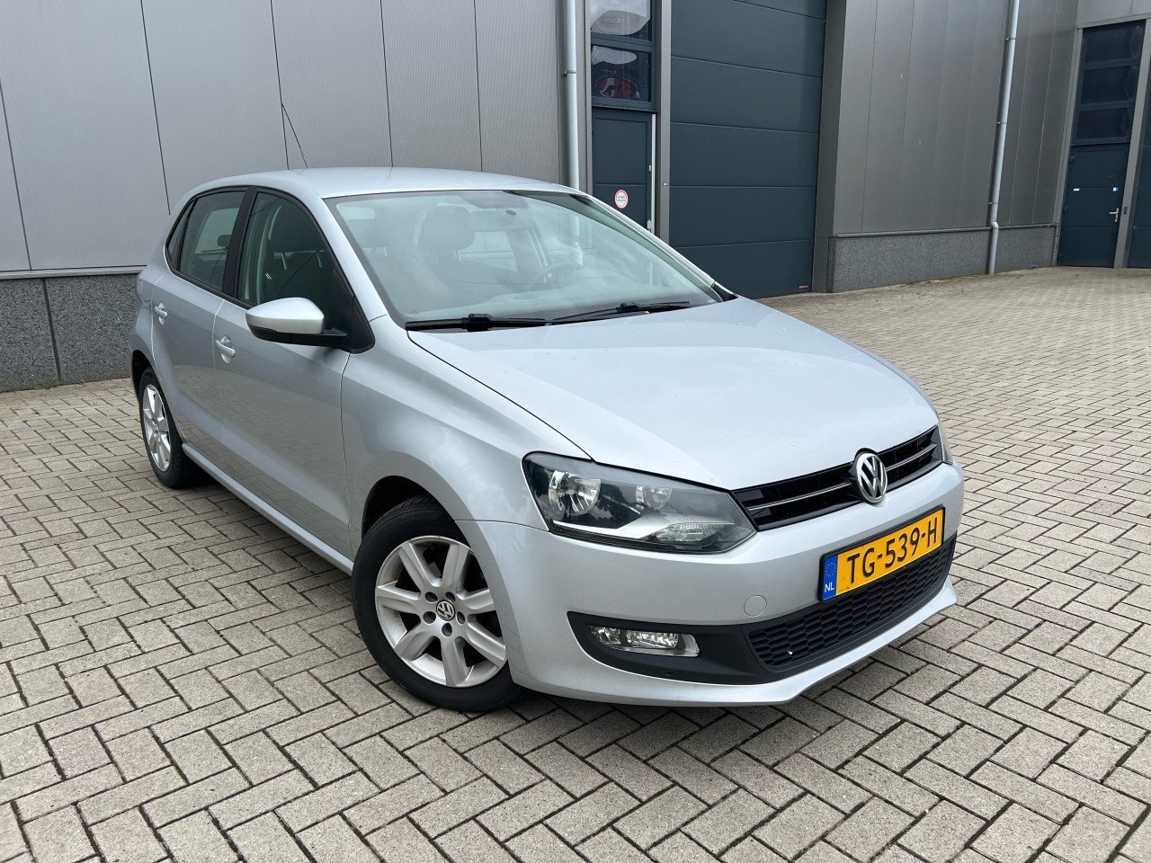 Volkswagen Polo 1.4-16V Highline Jaar Apk