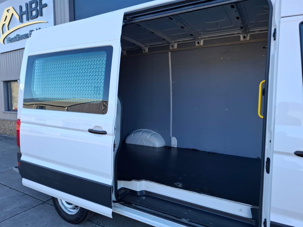 Volkswagen Crafter 35 2.0 tdi l3h3 highline airco / cruise controle / navi 