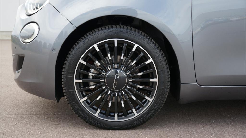 Fiat 500e la prima 42 kwh rijklaar incl garantie soh 92,1%