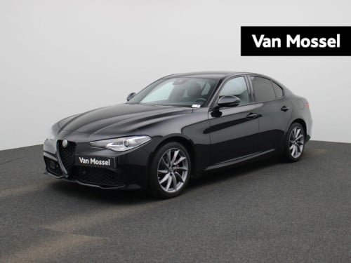 Alfa Romeo Giulia 2.0t sprint | lmv | automaat | parkeer sensoren | camera 