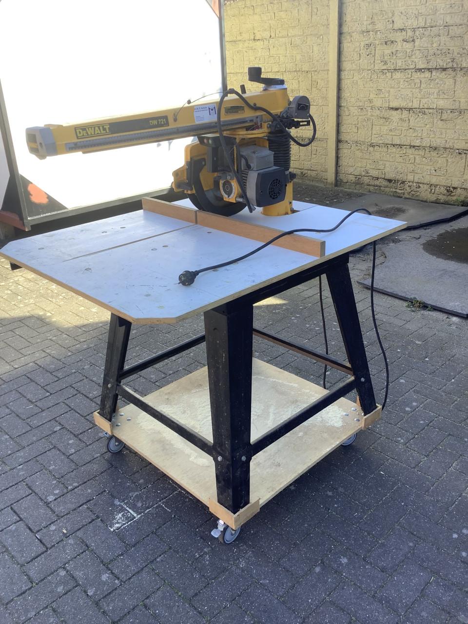 Dewalt DW721 Radiaalzaag Afkortzaag