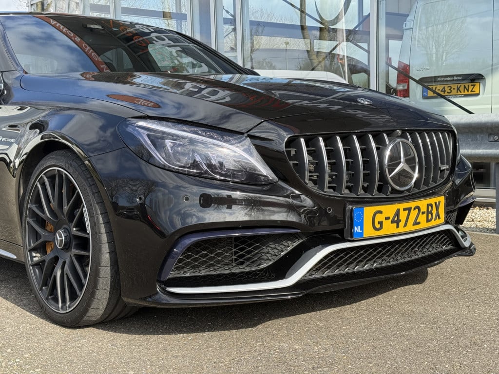Mercedes-Benz C-Klasse amg 63 s | nl-auto | dealer ond. | full option | btw