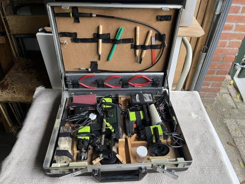 Gereedschapkoffer DELSEY met 12V apparatuur