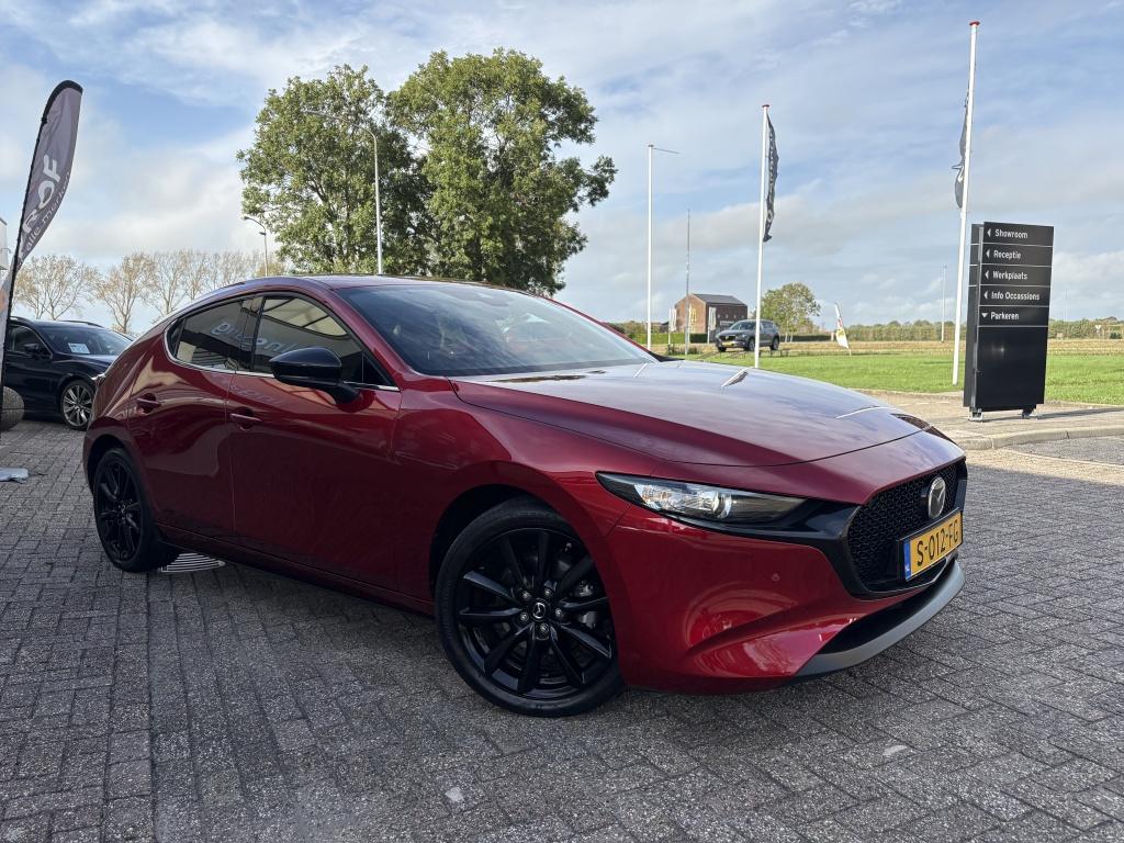 Mazda 3 2.0 e-sa-g homura als nieuw!
