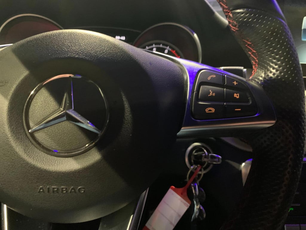 Mercedes-Benz Cla shooting brake 180 ambition *amg-line*led*