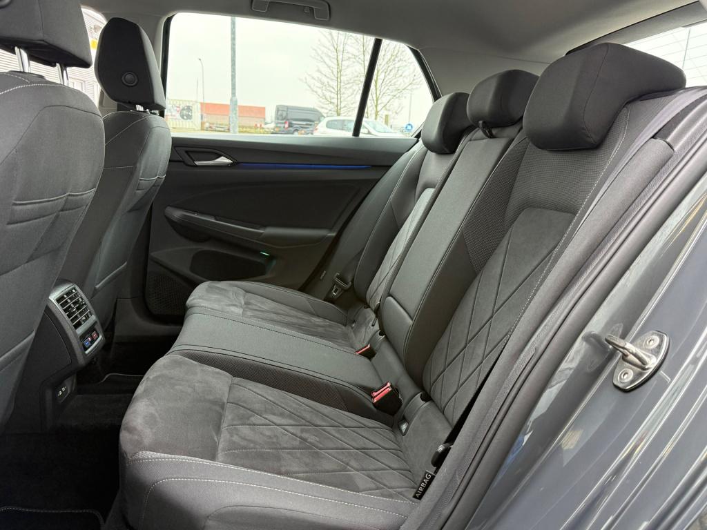 Volkswagen Golf 1.5 etsi style