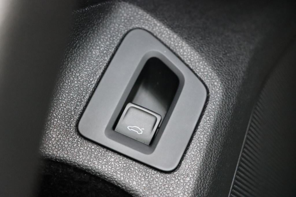 Volkswagen Arteon 1.5 tsi business r 150pk dsg7