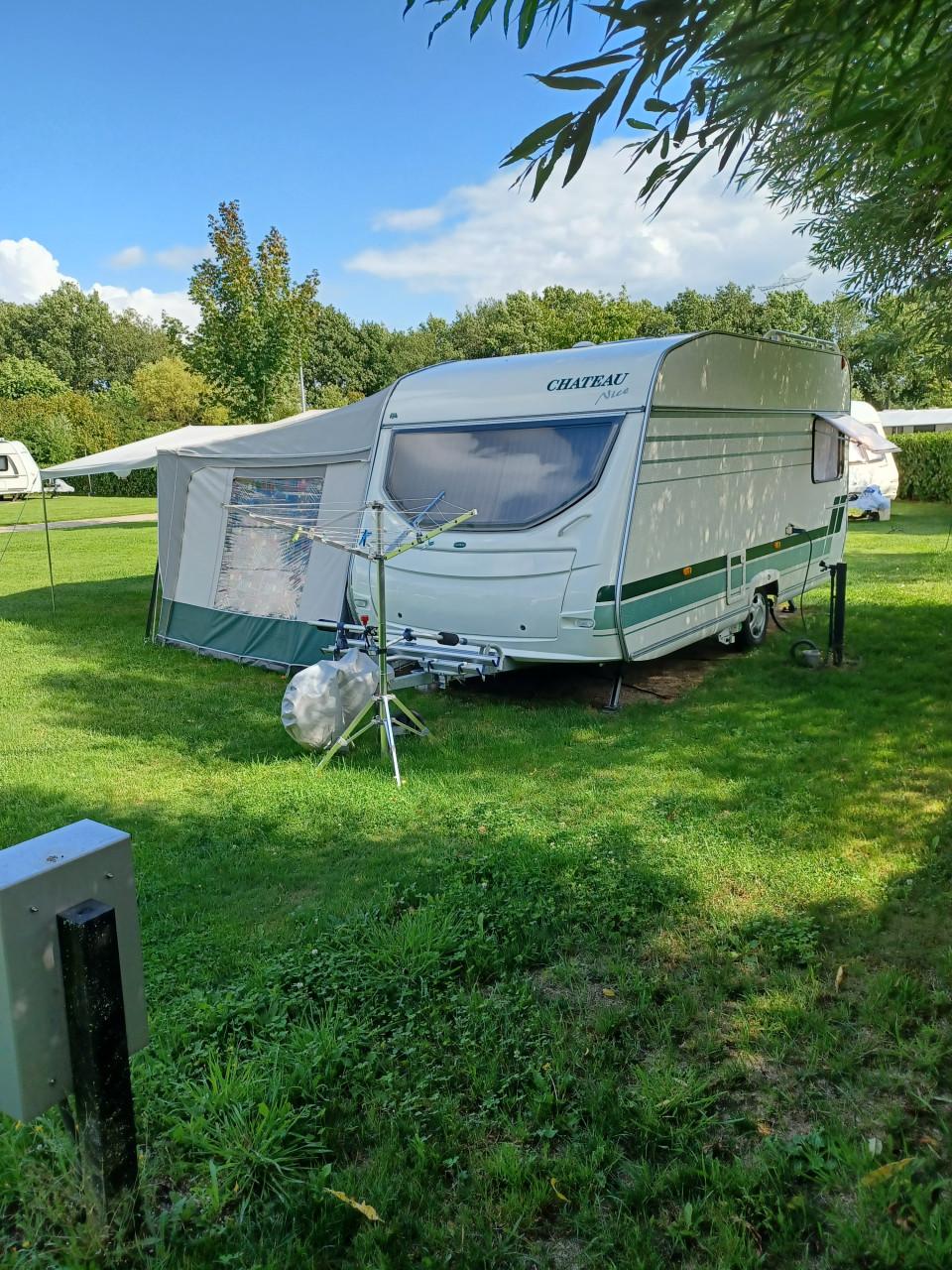 Caravan Chateau Caratt 430 nice (2005, zeer goede staat)