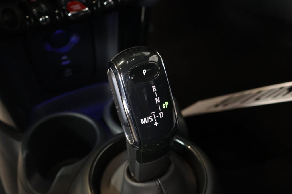 Mini 3-deurs 1.5 cooper multitone edition org nl,facelift, stoelverw, leder