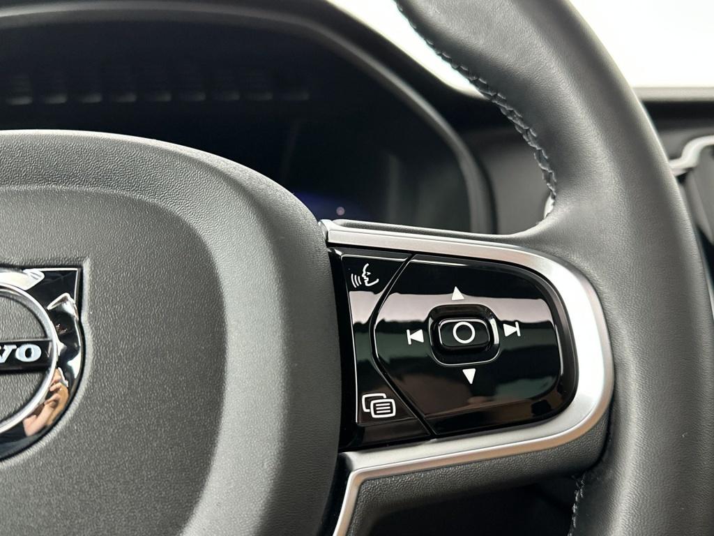 Volvo XC90 455pk recharge ultra dark| pano| luchtvering| 360camera| 22''