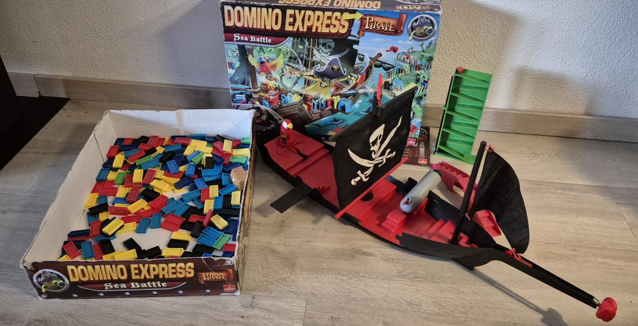 Domino express sea battle en starter line