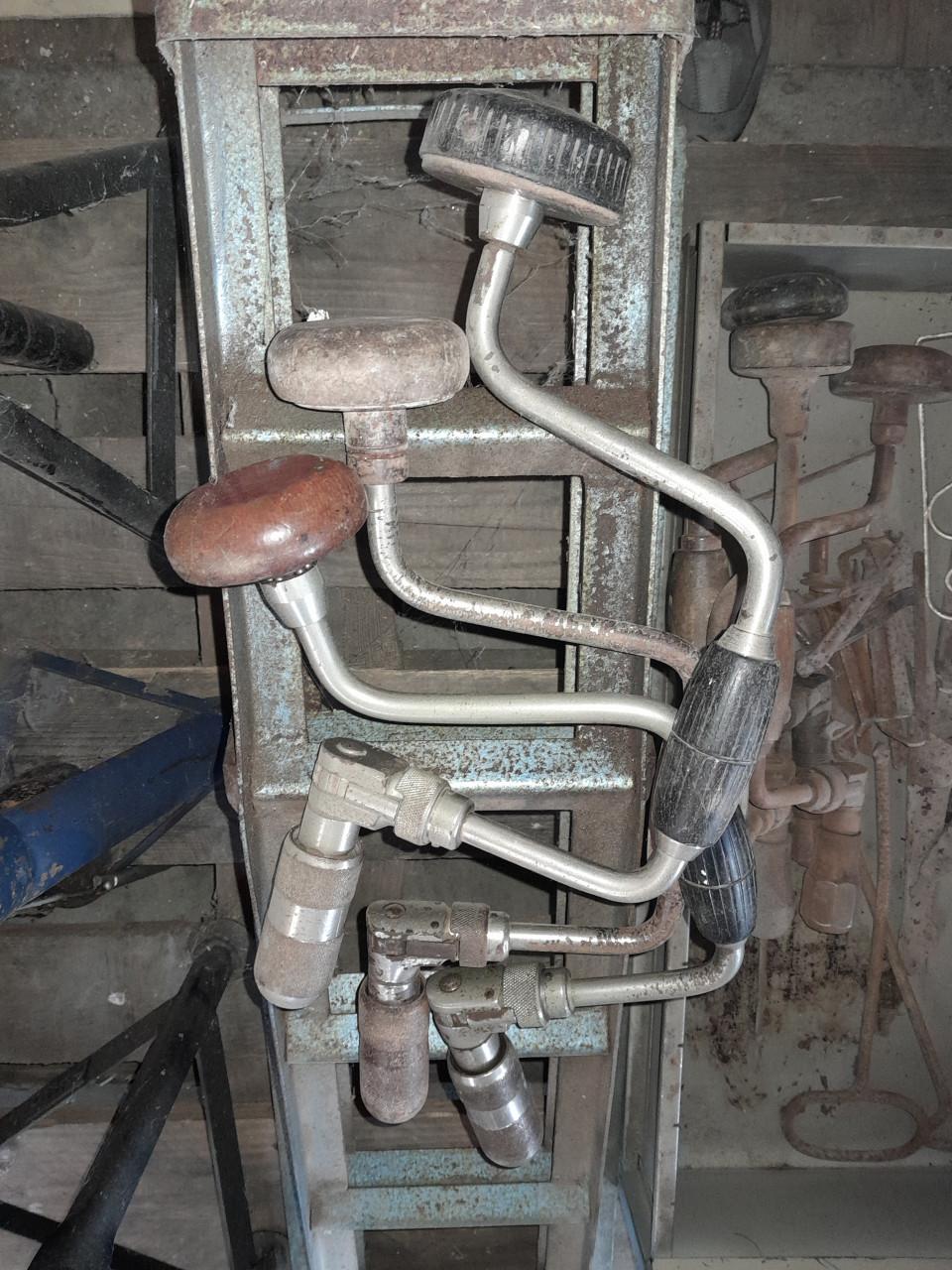 Divers oud gereedschap