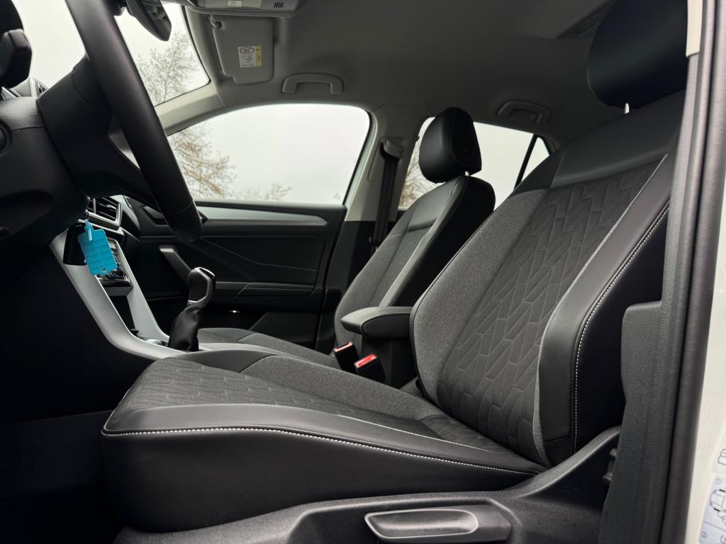 Volkswagen T-roc 1.0 tsi goal edition * stoelverwarming * carplay * camera