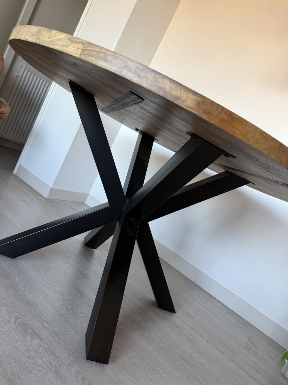 Mango ronde eettafel