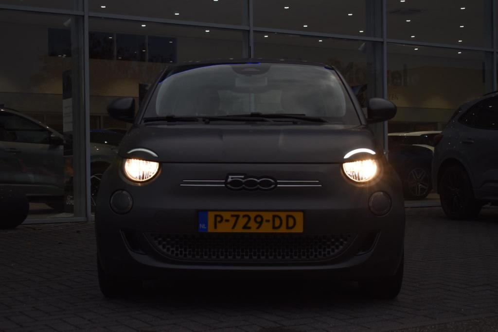 Fiat 500 icon 42 kwh | climate control | cruise control | trekhaak | achter