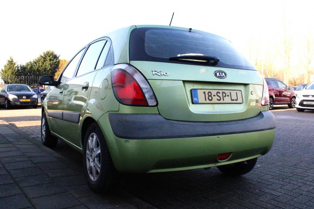 Kia Rio 1.4 x-tra meeneemprijs