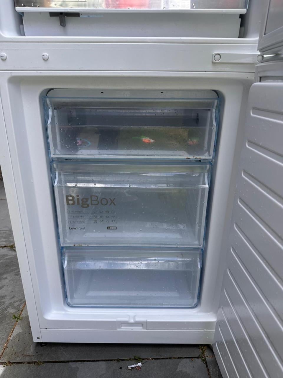 Bosch koel-vriescombinatie – KGE36EW43/03