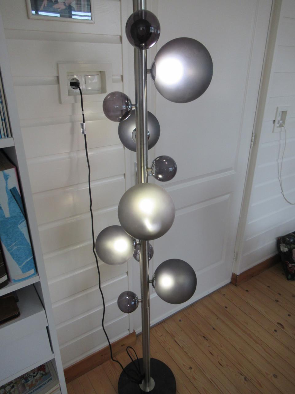 Vloerlamp design, z.g.a.n. met dimmer.