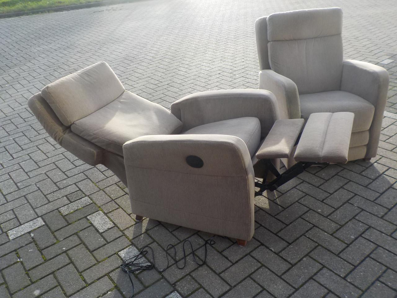 Mooie kwaliteit stoffen bank + fauteuil + elektrische relax fauteuil