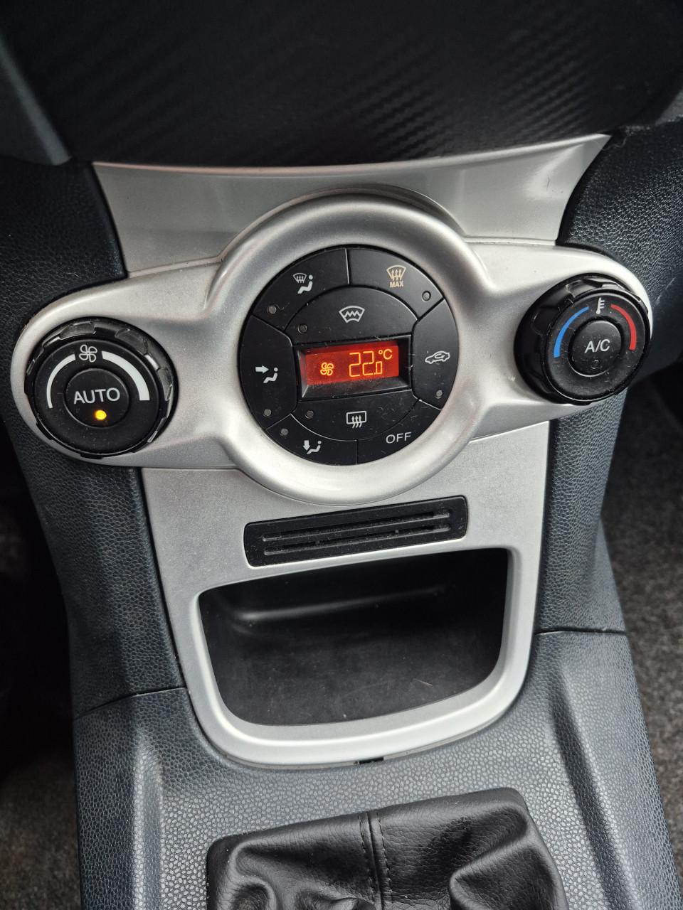 Ford Fiesta 1.25 Titanium