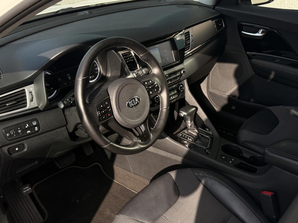 Kia Niro 1.6 gdi hybrid comfortline | acc | stoel/stuurverwarming | achteru
