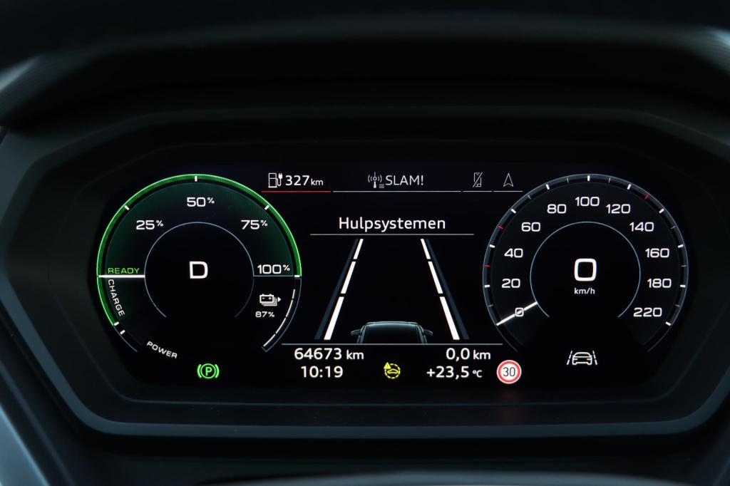 Audi Q4 E-tron 40 launch edition advanced 77 kwh 204pk | soh 95,3%