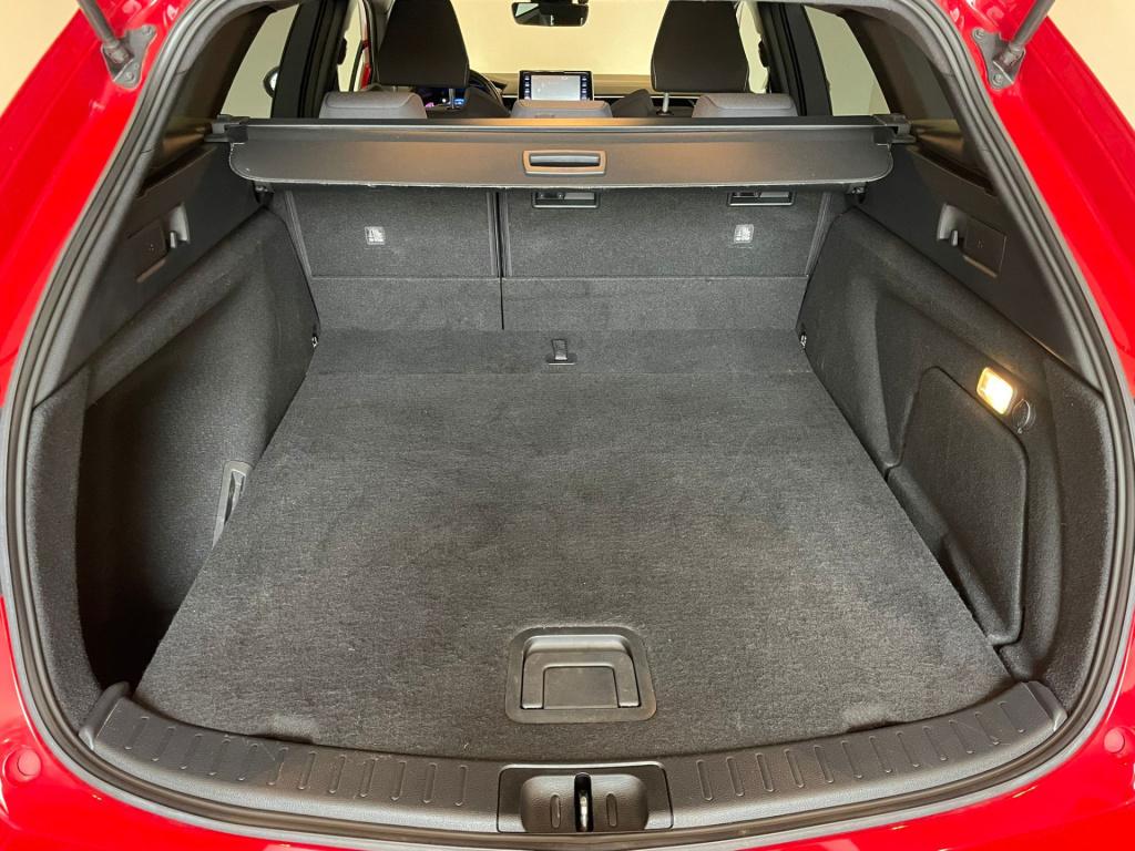 Toyota Corolla Touring Sports 2.0 hybrid teamde