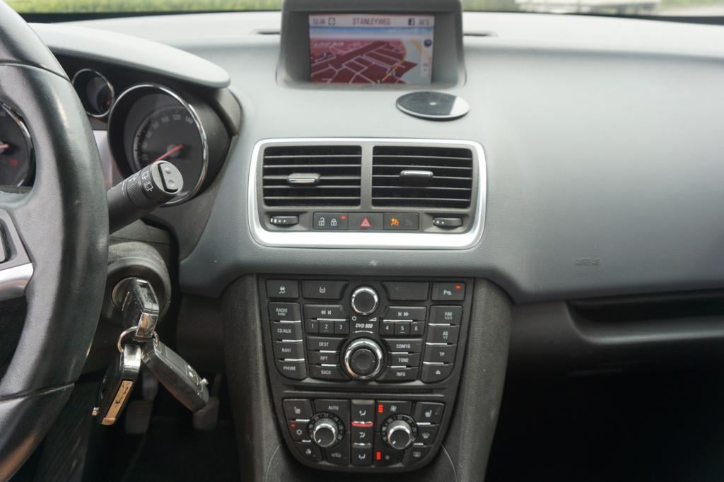 Opel Meriva 1.4 turbo cosmo airco / navi / cruise / stuur + stoelverw. / pd