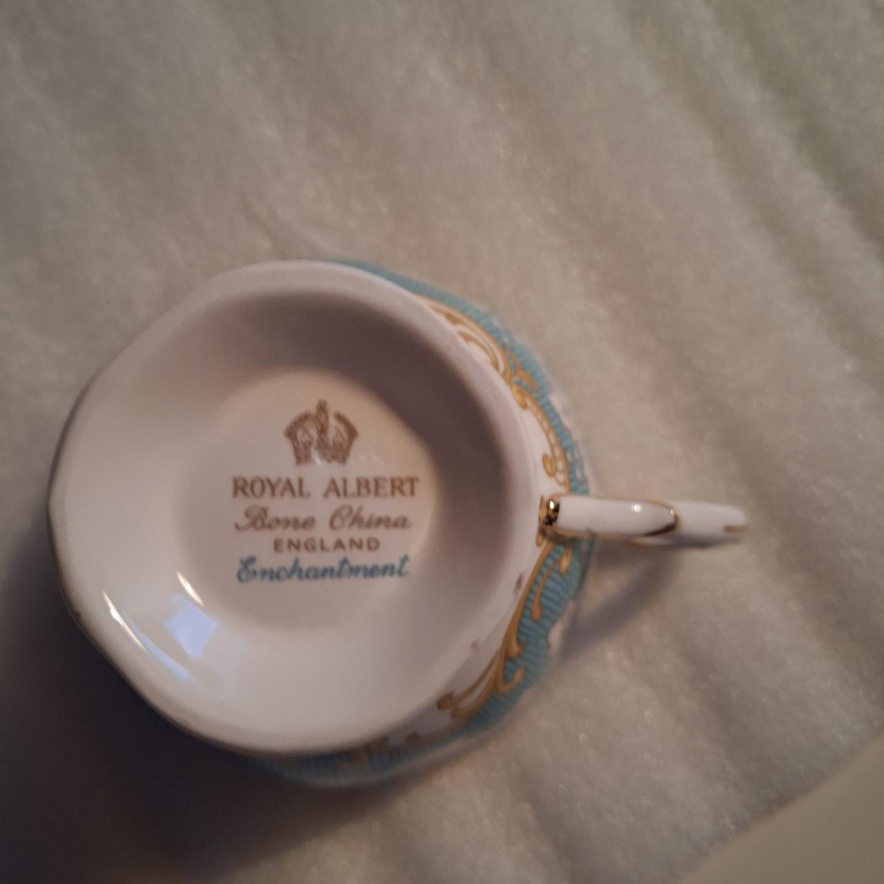 Diverse kopjes van Royal Albert