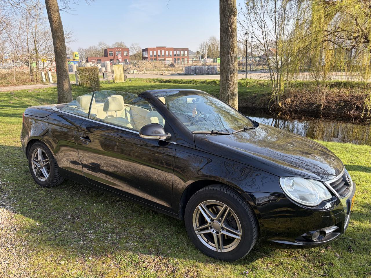 Volkswagen Eos