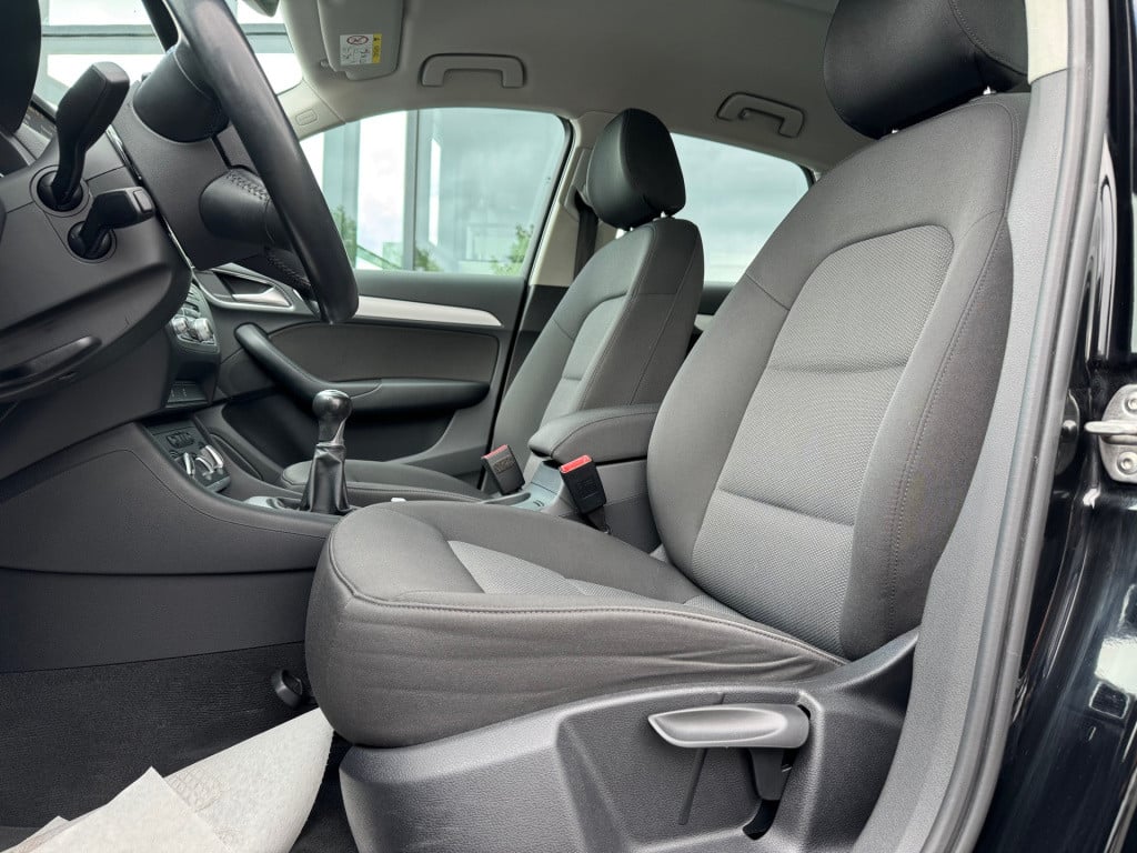 Audi Q3 1.4 tfsi cod design pro line plus