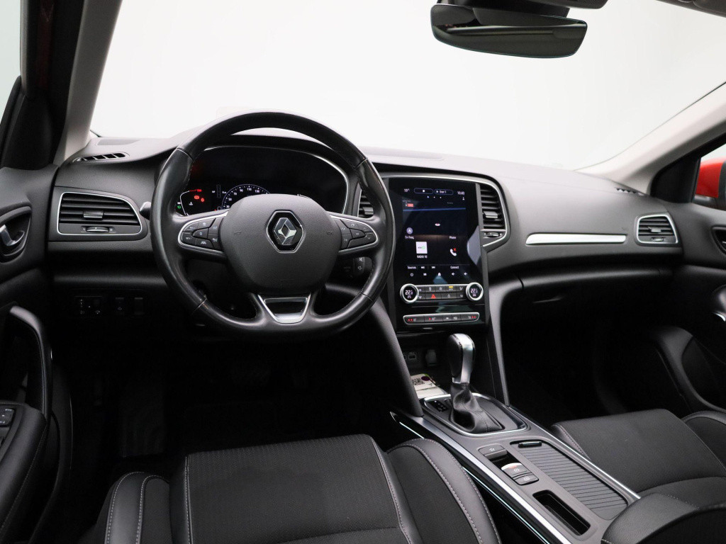 Renault Megane 1.3 tce intens | automaat | lmv | trekhaak | stoel verwarmin