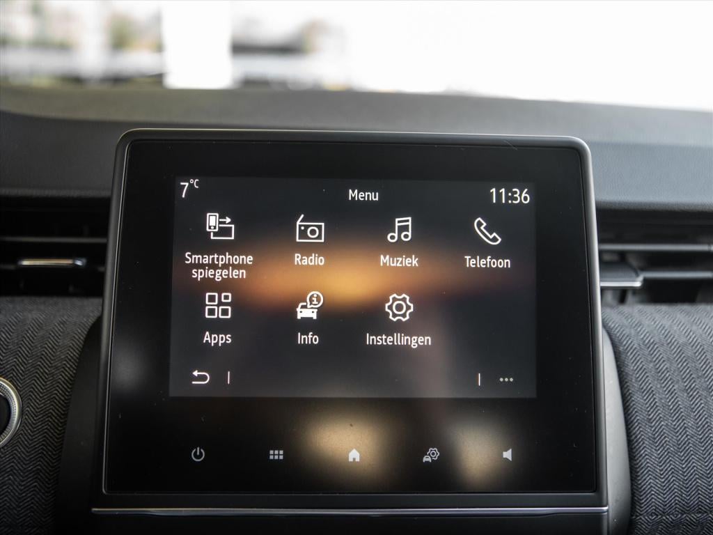 Renault Clio 1.0 tce 90pk gpf techno | camera | stoel & stuurverwarming | p