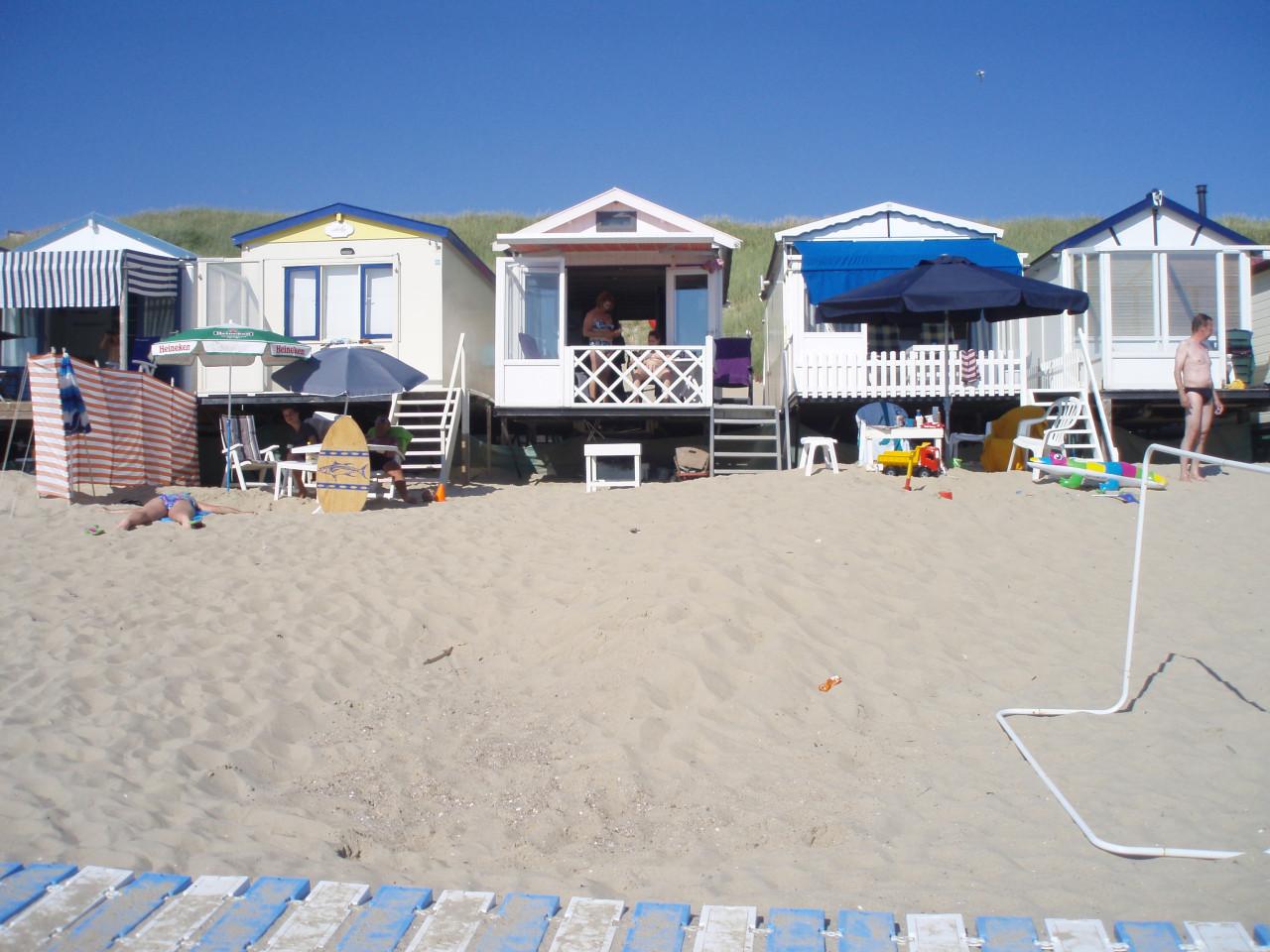 Slaapstrandhuisje te huur 2026